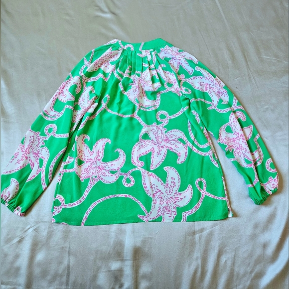 Lilly Pulitzer 100% silk Elsa blouse  green pink twinkle size XS RN#88189 - Picture 7 of 14